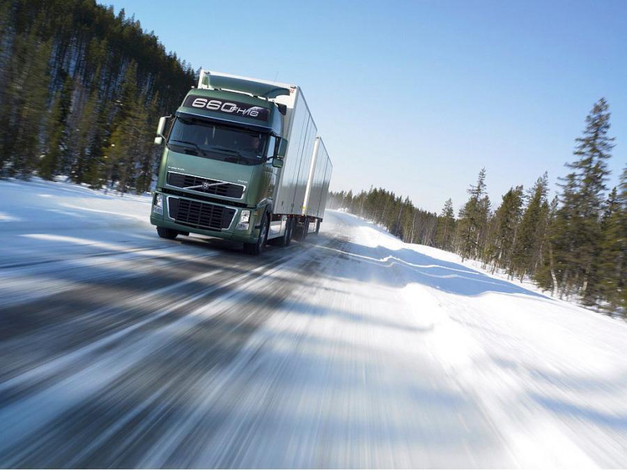  Volvo FH16 6x4 2003 года  (фото 6 из 6)